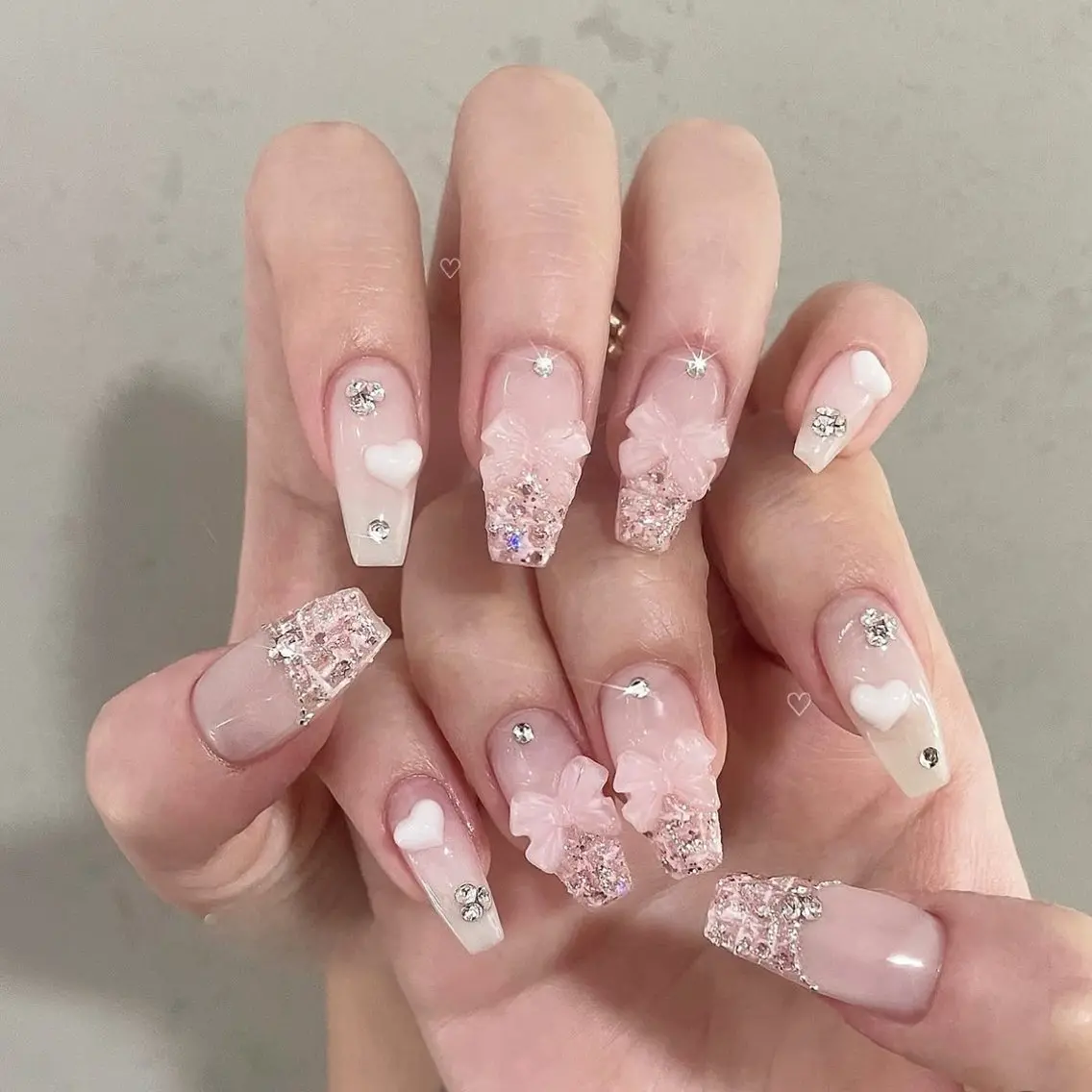 ネイル アートネイル ボルドー フレンチネイル ジェルネイル 氷ネイル・うるうるネイル ハンドネイル Julie NailSalonのネイルデザイン