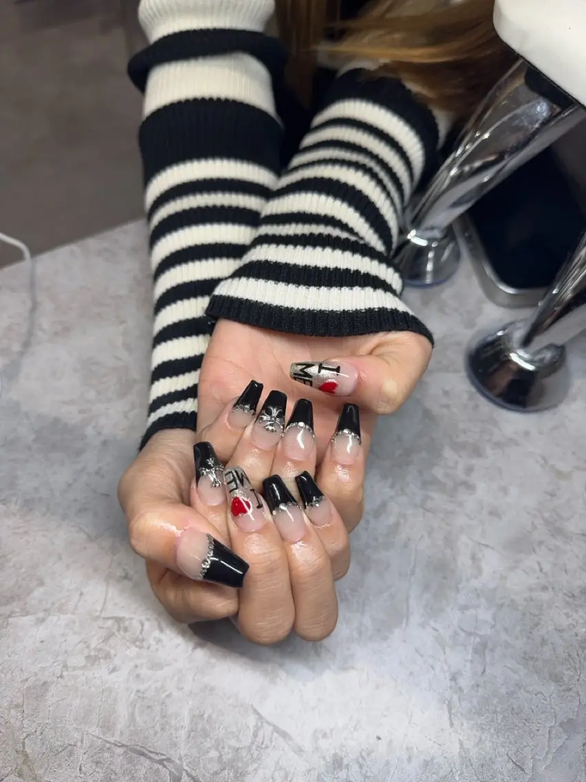 ネイル ハンドネイル IROHA NAIL 北村菜帆のネイルデザイン