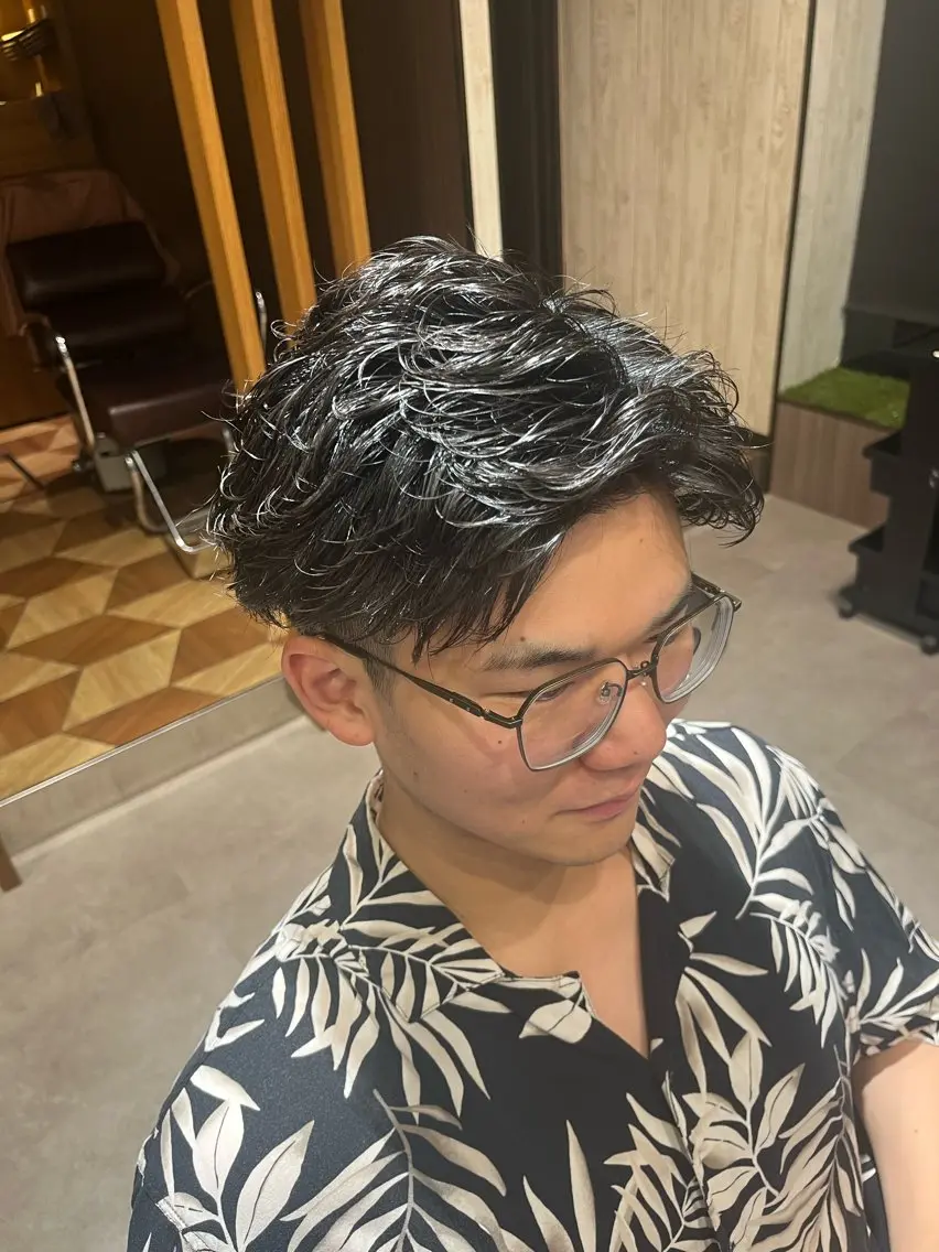 【初パーマ歓迎】カット＋毛流れパーマで扱いやすく◎の写真