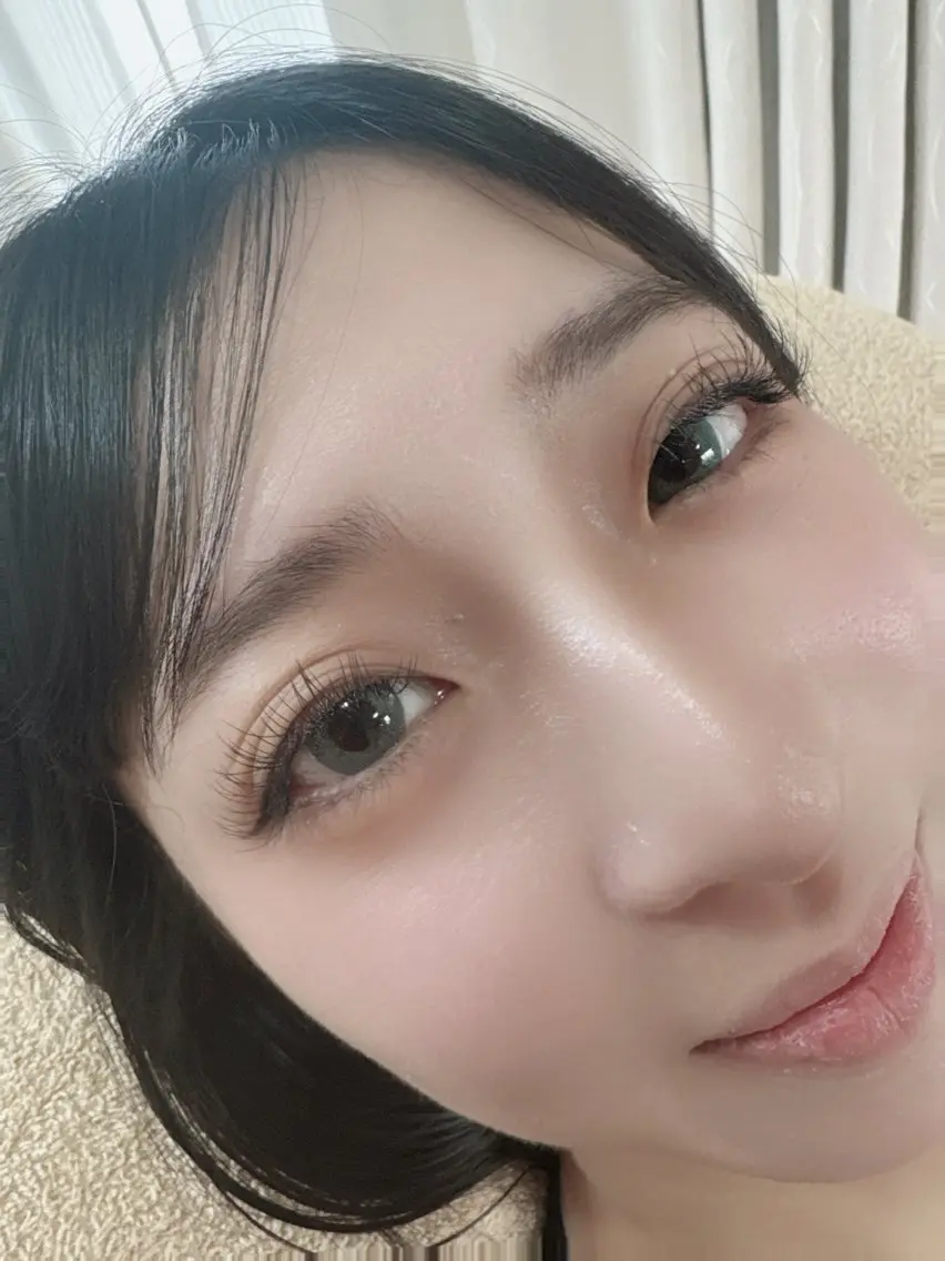 マツエク・マツパ フラットラッシュ 伊藤名紬 マツエク専門のマツエク・マツパデザイン