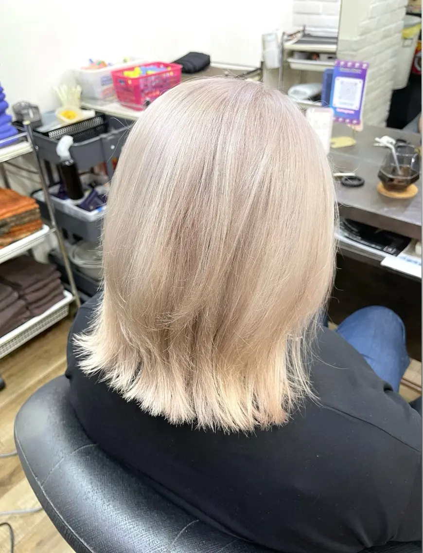 ミディアム カラー ANDIAMO SAKAE🍁楓のヘアスタイル