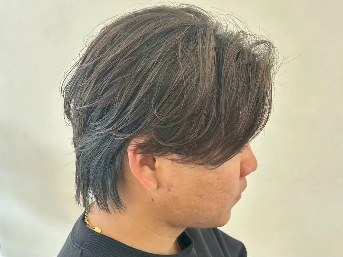 ショート センターパート 韓国ヘア・綾也のヘアスタイル