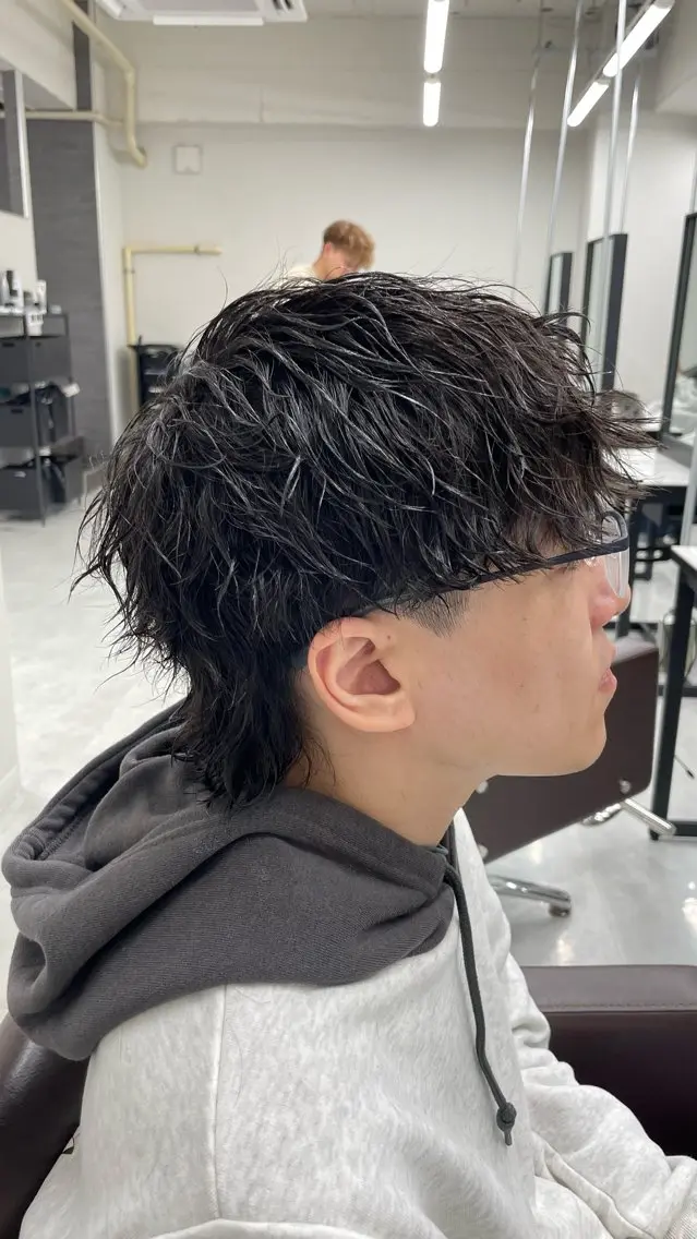 ミディアム パーマ メンズ カット パーマ メンズ特化AMITY SHINGOのヘアスタイル