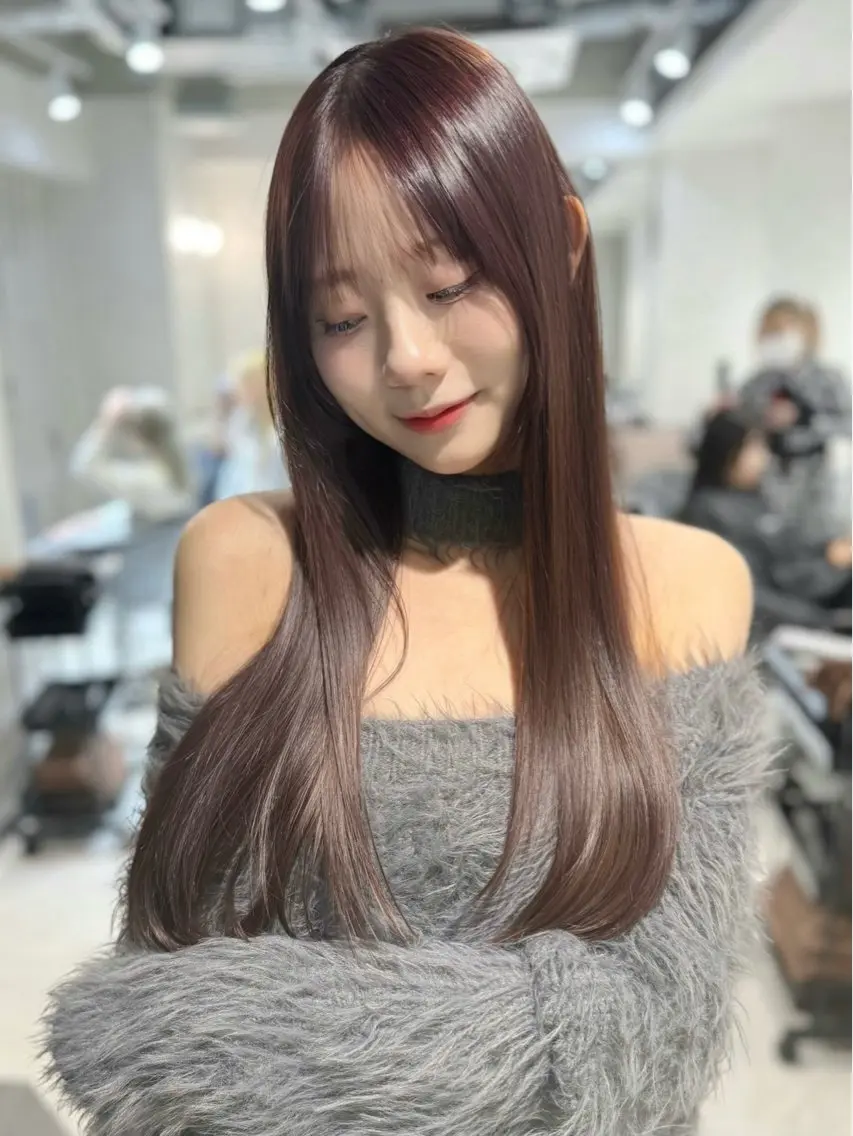 ロング カラー ヘアカラー トリートメント 髪質改善ストレート 韓国風レイヤー池袋のヘアスタイル