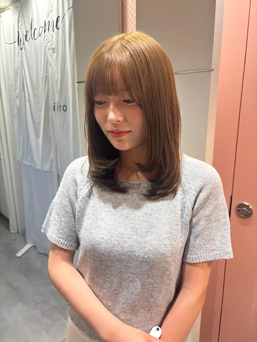 ミディアム カラー ヘアアレンジ ベージュカラー ブリーチ ダブルカラー ブリーチなしカラー ヘアカラー 【韓国ヘア/透明感 カラー】makotoのヘアスタイル