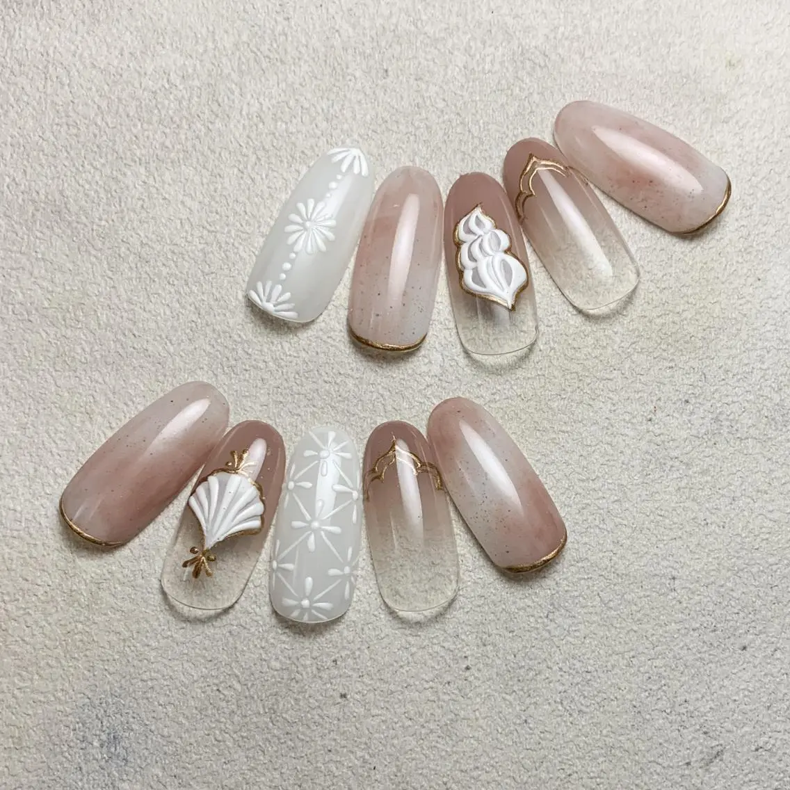 ネイル ハンドネイル FIORITURA aiのネイルデザイン
