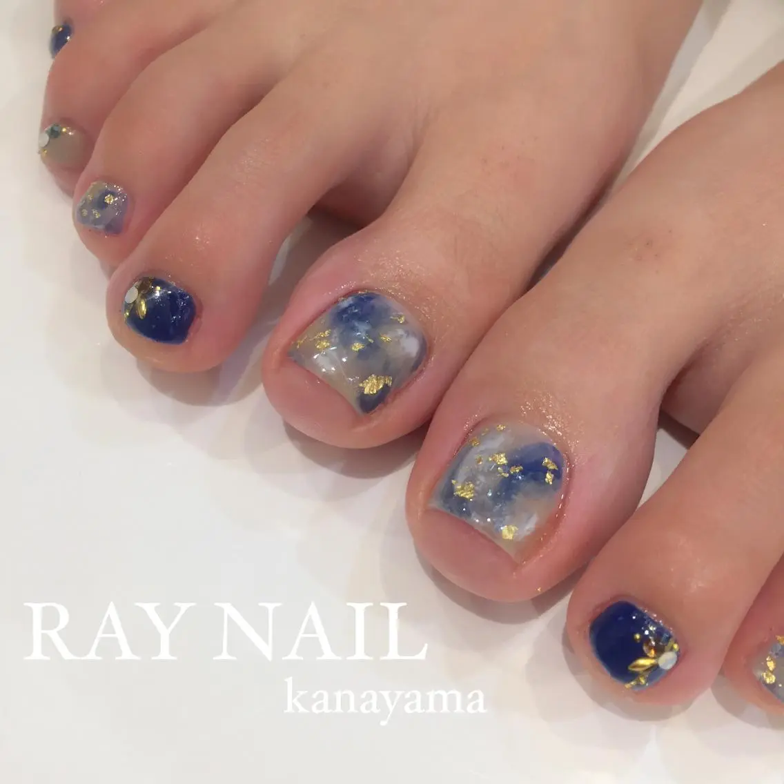 ネイル ニュアンスネイル フットネイル Arowa 伊田のネイルデザイン