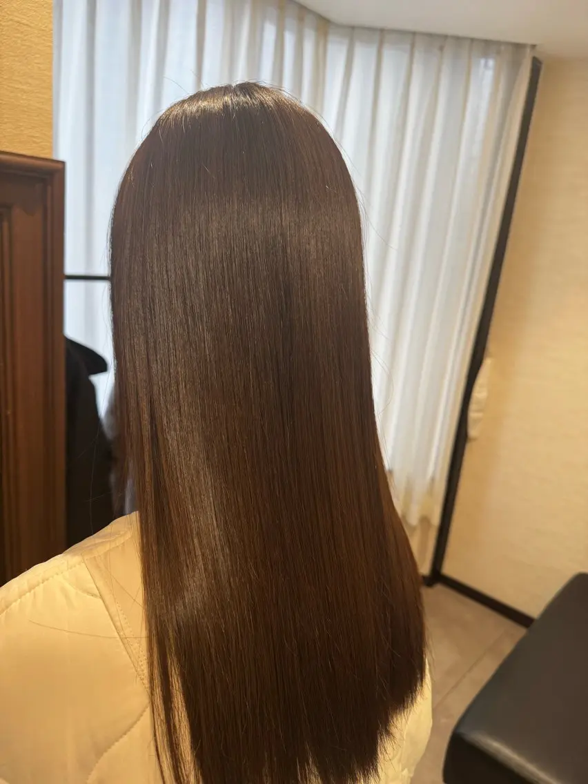 【平日限定＊毎月のケアでつや髪に♪】似合わせカット+オーガニックカラー＋ダメージ予防トリートメント¥7500の写真