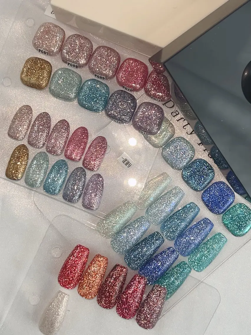 【HAND】オフあり　フラッシュジェルワンカラーの写真