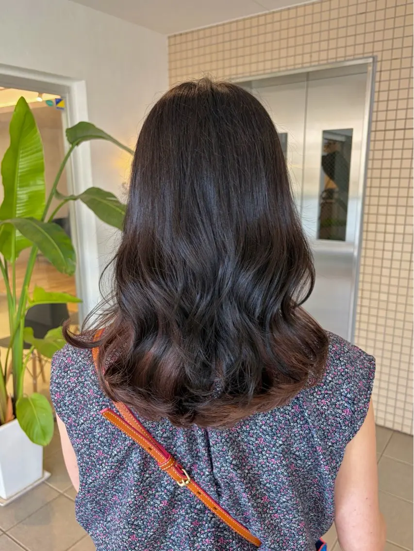 セミロング カラー パーマ カット パーマ 櫻田 愛奈のヘアスタイル