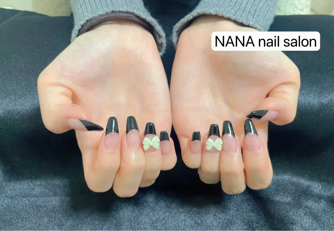 ネイル リボン ハンドネイル NANA nail salonのネイルデザイン