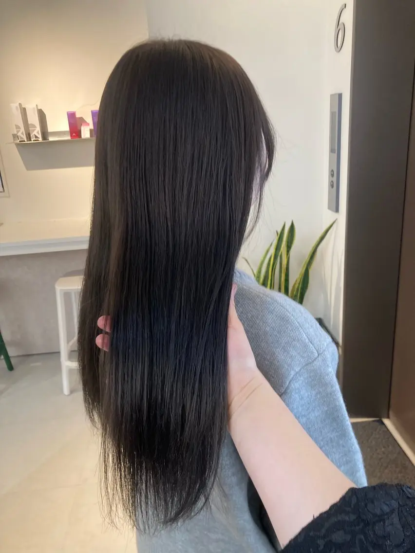 ロング カット ヘアカラー トリートメント ✨色持ちの良い艶 カラー✨蟹江真世のヘアスタイル