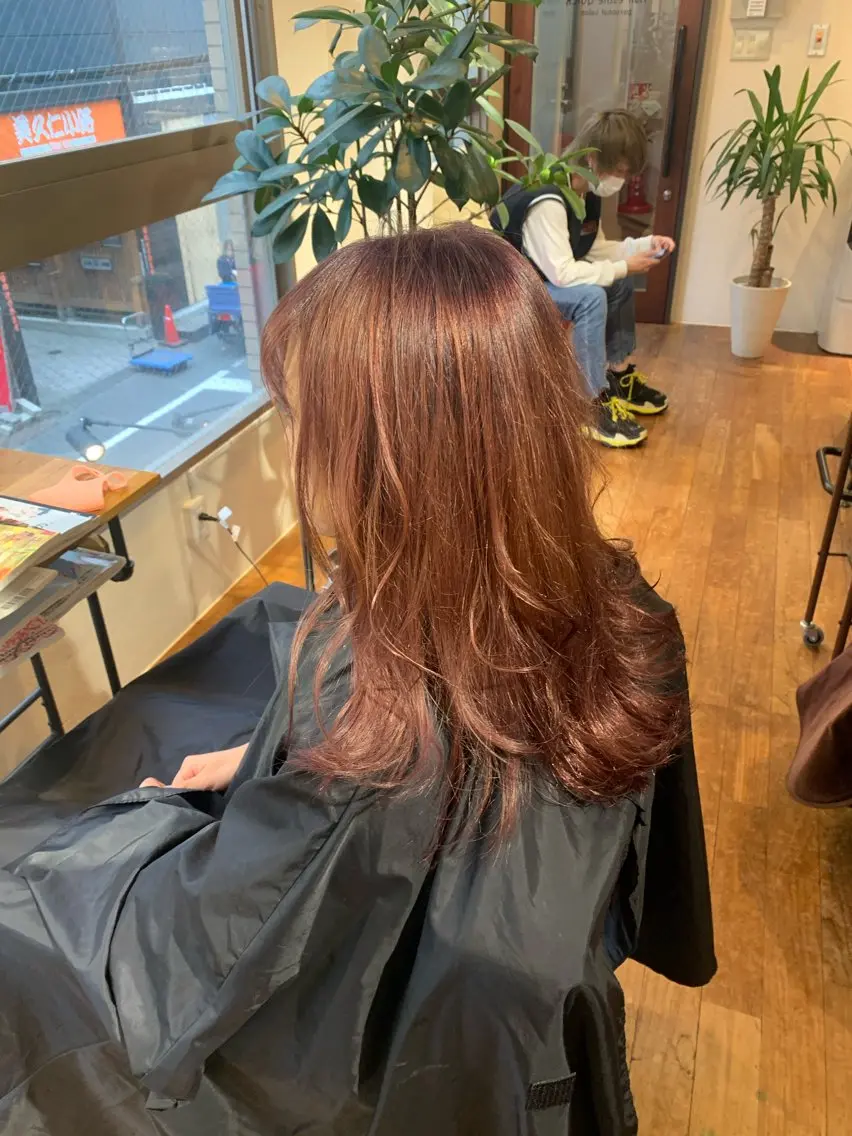 ミディアム カット ヘアカラー トリートメント ✨デザインカラー/ 透明感カラーナルセ✨のヘアスタイル