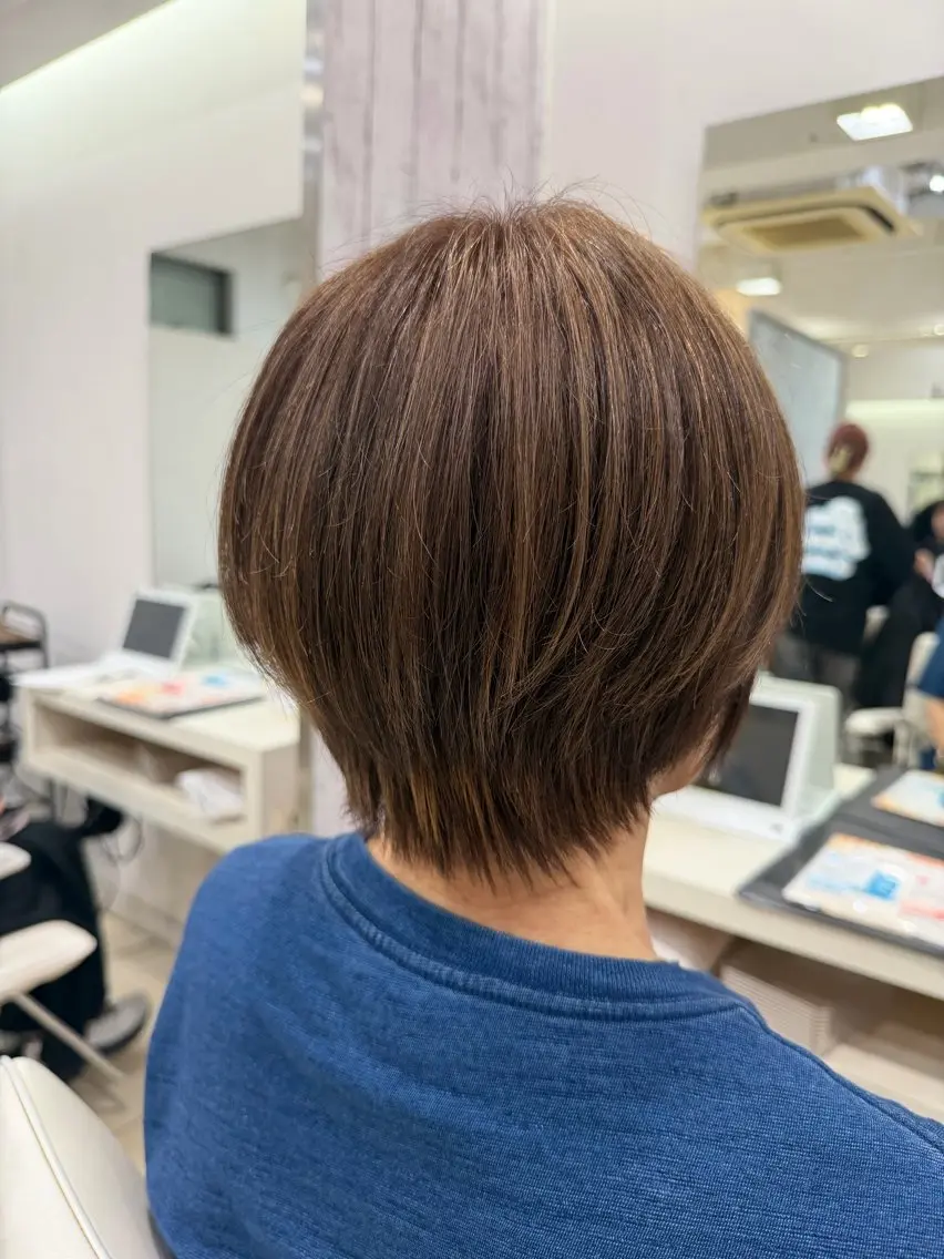 ショート カラー ハイライトカラー ハイライト ヘアカラー 🤎ベージュカラー/ 髪質改善/山岸🤎のヘアスタイル