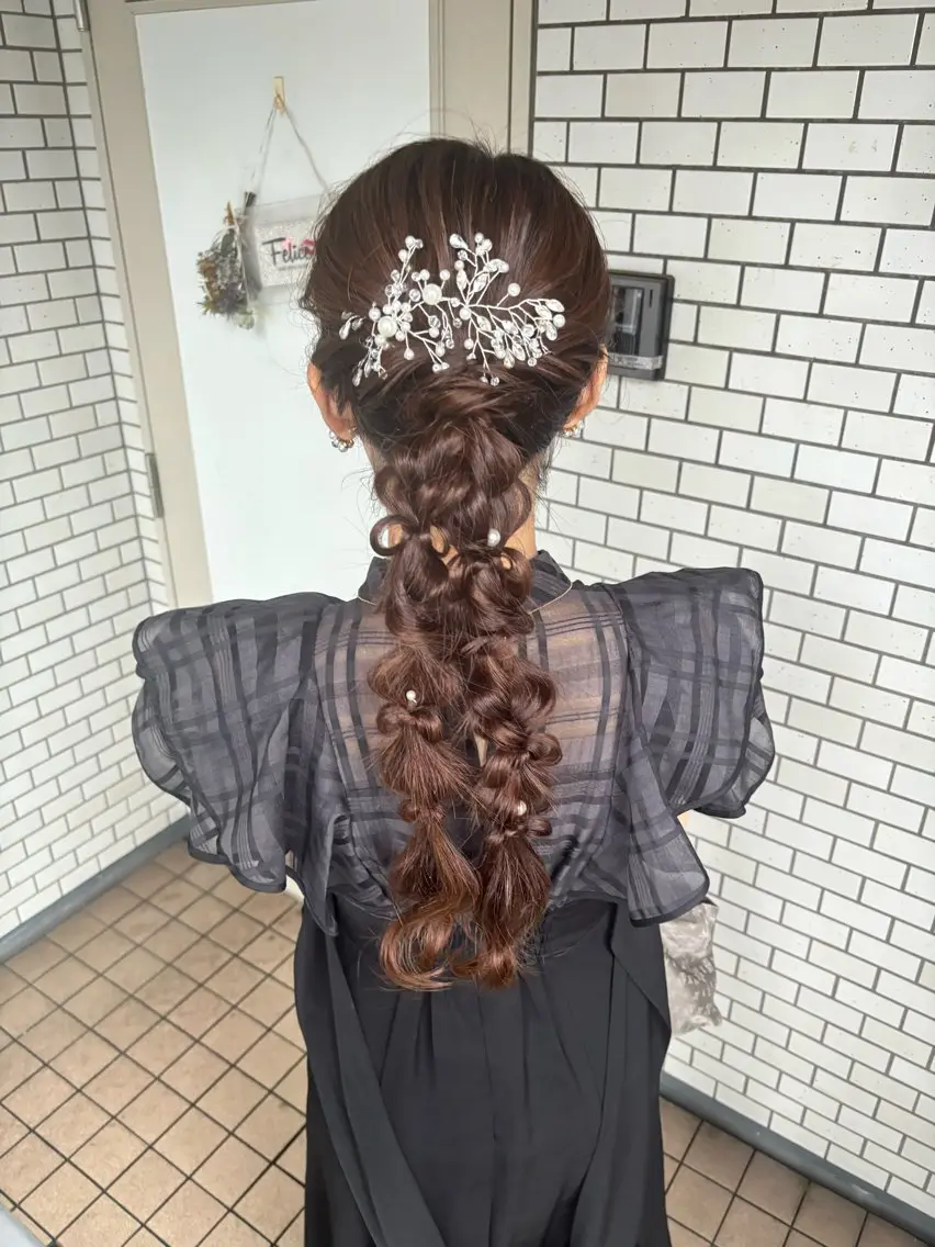 ヘアアレンジ ハーフアップ ヘアセット 🌺ヘアメイク SYOKA🌺のヘアスタイル