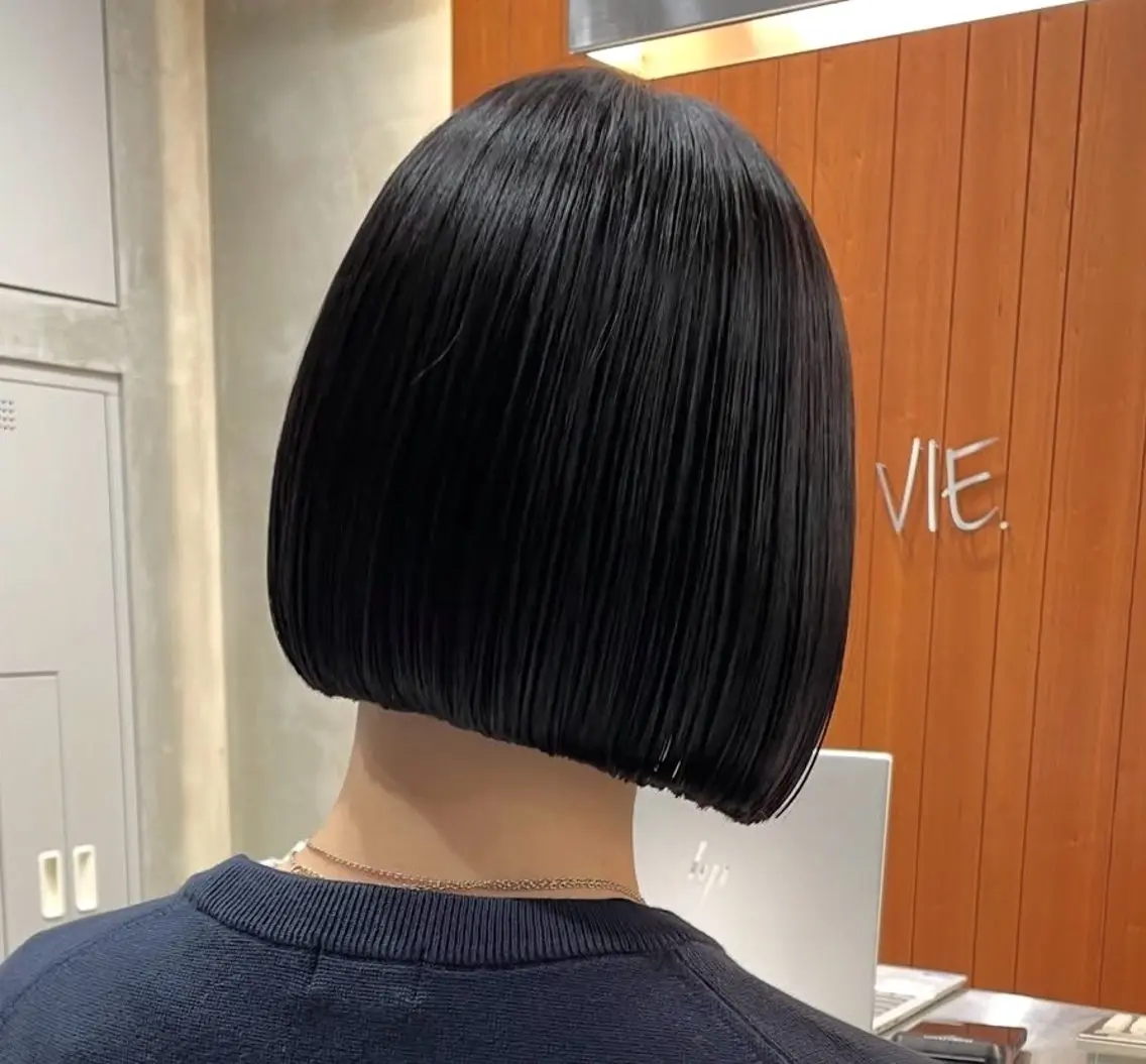 ショート 切りっぱなしボブ ボブ カット トリートメント 👑ボブはお任せ ミヤノ👑のヘアスタイル