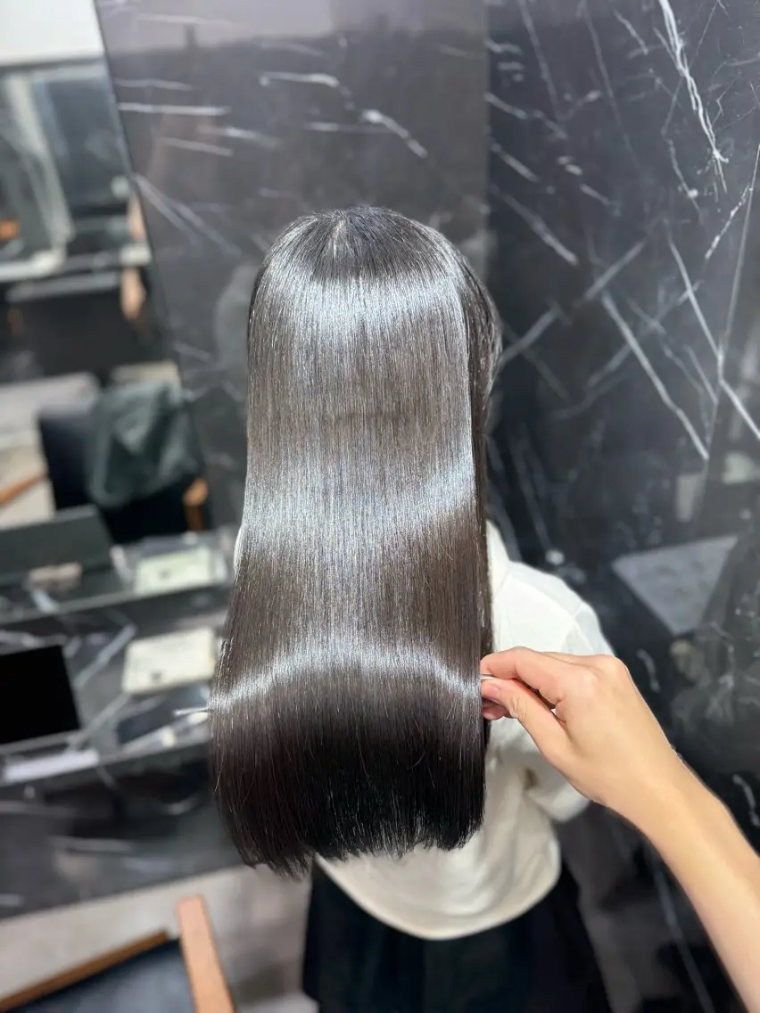 ロング JIN|朝楽になる 美髪矯正本格髪質改善のヘアスタイル