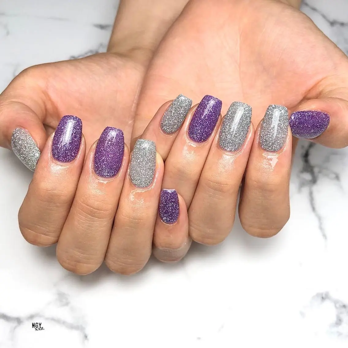 ネイル フラッシュネイル ジェルネイル キラキラネイル 韓国ネイル ラメ(グリッター) ハンドネイル NAIL NOWのネイルデザイン