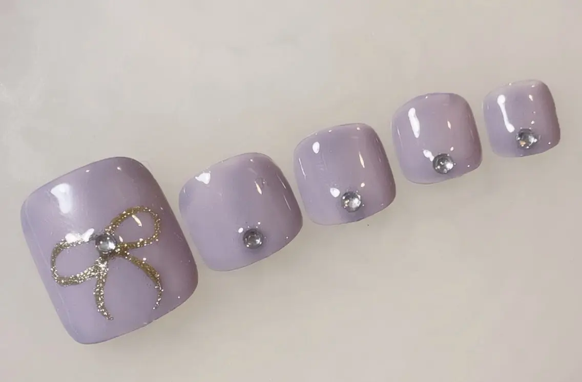 ネイル フットネイル リボン koto nailsのネイルデザイン