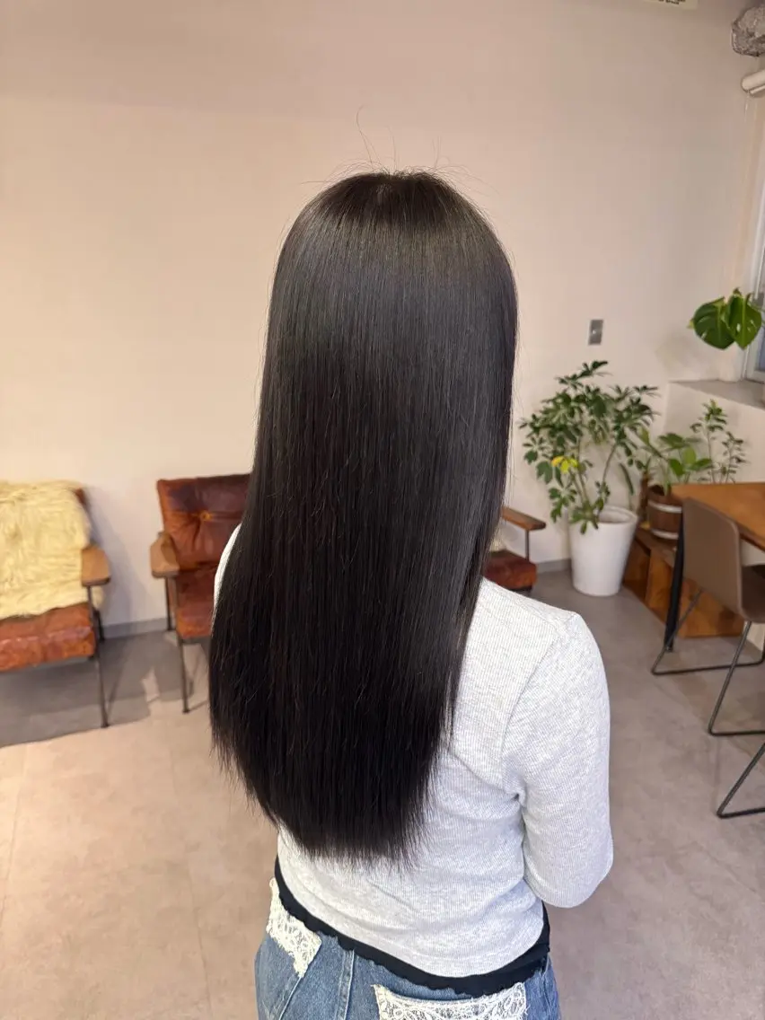 カラー タカハシ リンのヘアスタイル