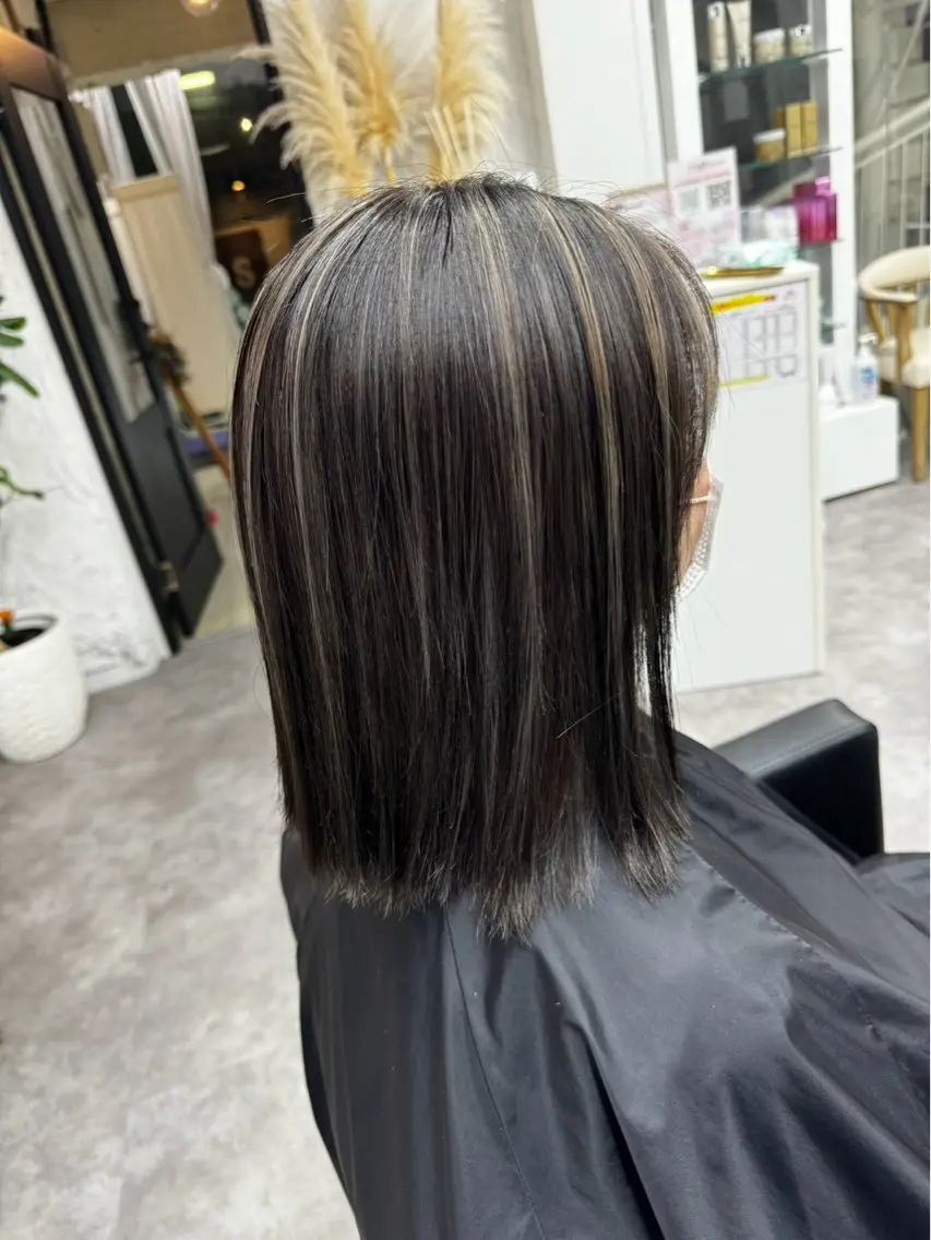 カラー 韓国レイヤー艶カラー ブリーチ otohaのヘアスタイル