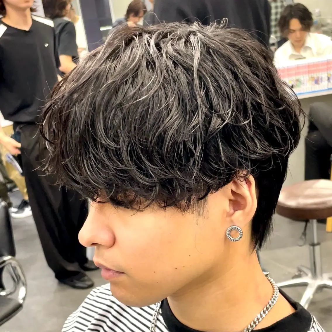当店スタイリストカット✂️➕シャドウパーマ🥷➕Aujua 3stepトリートメント✨の写真