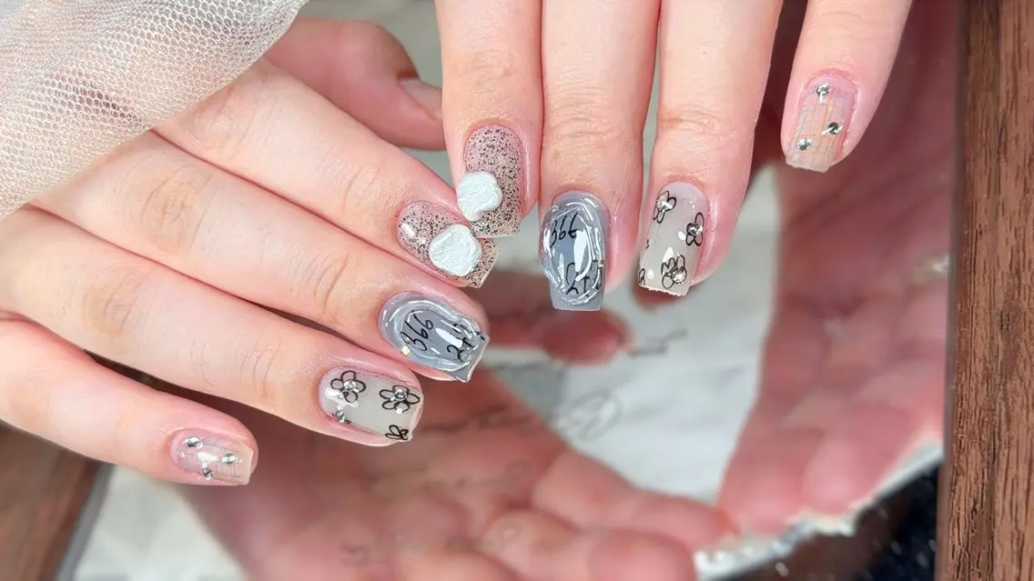 ネイル ハンドネイル Ayumi nails川崎店のネイルデザイン