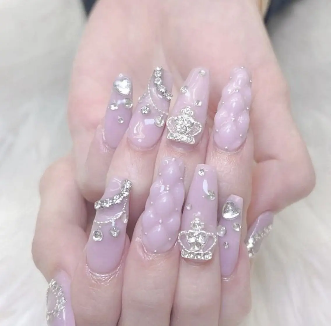 ネイル マグネットネイル ピンク ネイルチップ 冬ネイル ハンドネイル Lee Nailsのネイルデザイン