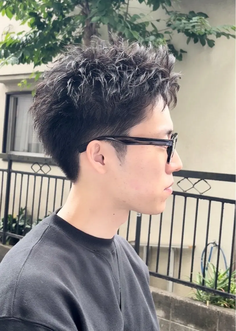 【眉カット付き】メンズカット+ヘッドスパ+ケアトリートメントの写真