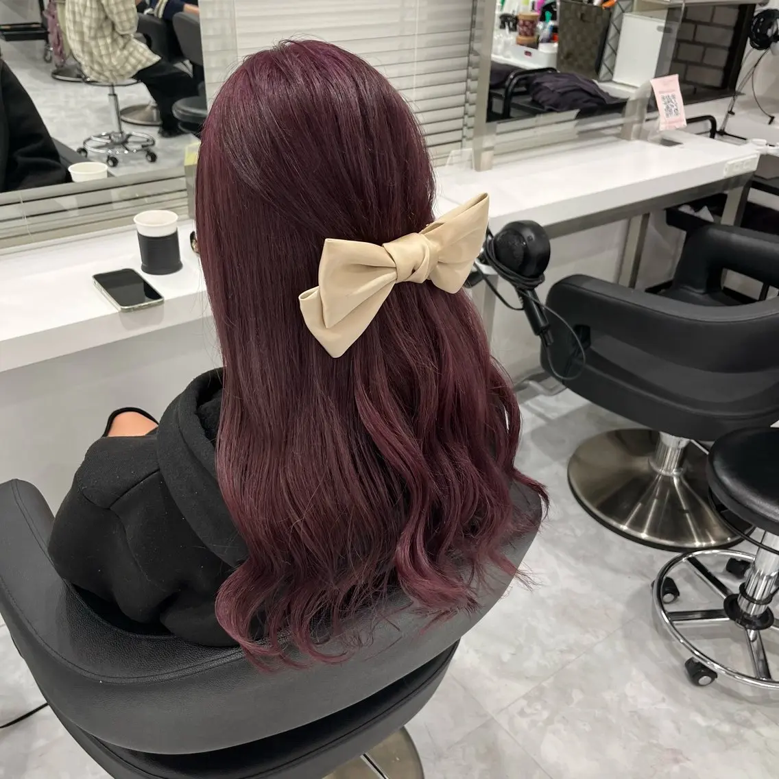 ロング カラー ヘアアレンジ 韓国アイドル🤍ブリ ーチカラー🤍わかなのヘアスタイル