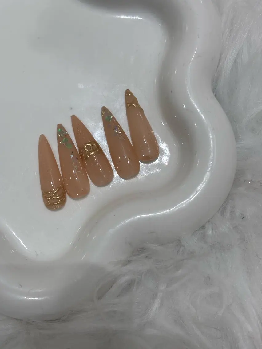 ネイル ニュアンスネイル Vante Rieのネイルデザイン