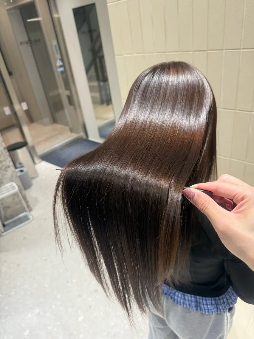 ロング カラー パーマ ヘアアレンジ 縮毛矯正 ヘアカラー 縮毛矯正 トリートメント 縮毛矯正/髪質改善/ ブリーチ毛/木元渓太のヘアスタイル