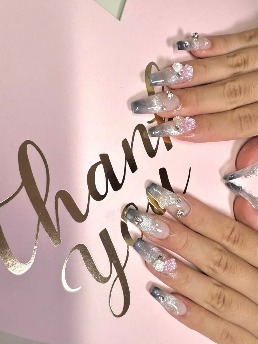 ネイル BENI 💅✨のネイルデザイン