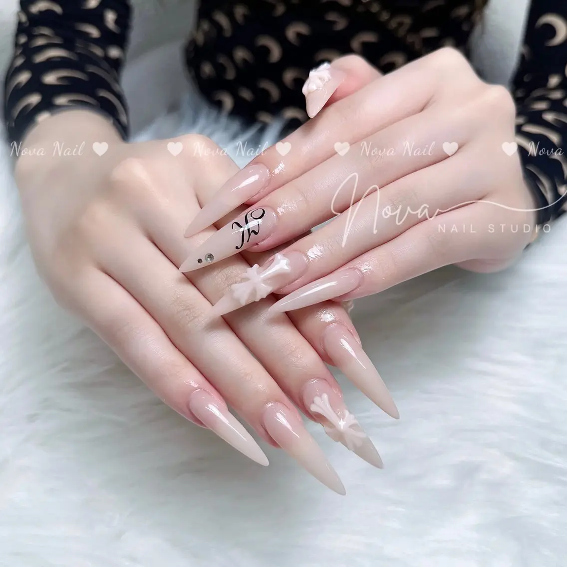 ネイル ハンドネイル ハンドケア Kitty Nail Novaのネイルデザイン