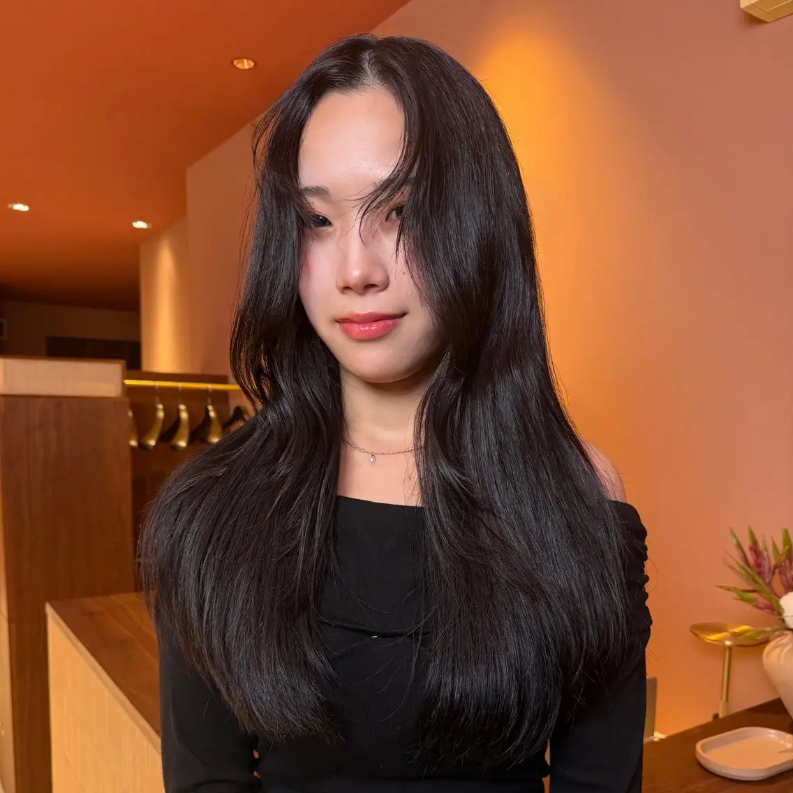 ロング ヘアカラー 草別 宗平のヘアスタイル