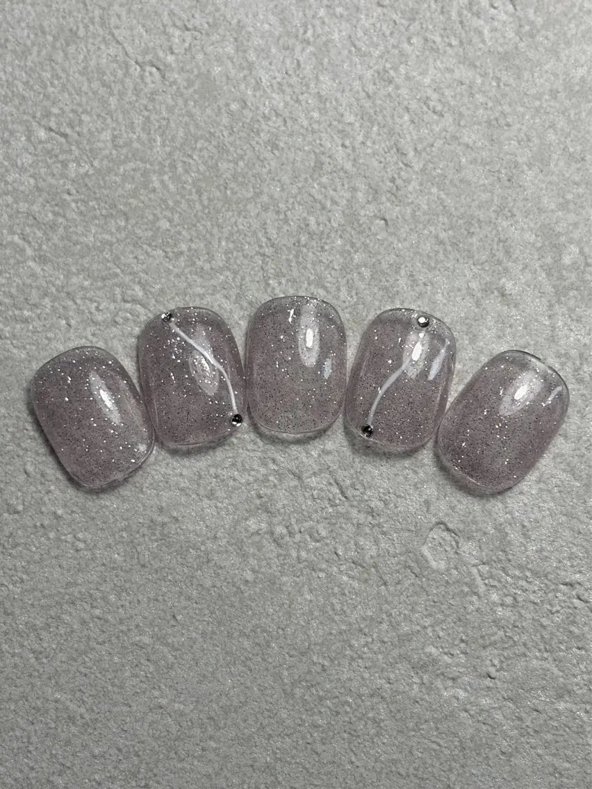 ネイル 野々市藤平田 【えみーnail】のネイルデザイン