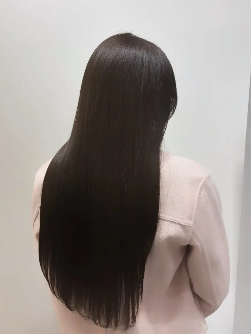 ロング カラー 縮毛矯正 Misaki 🍒のヘアスタイル