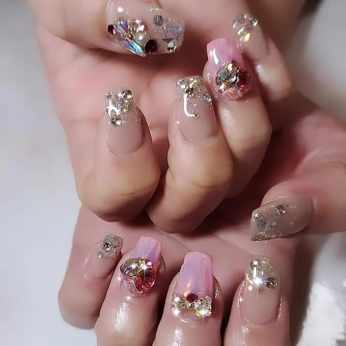 ネイル キラキラネイル Garnet nailのネイルデザイン