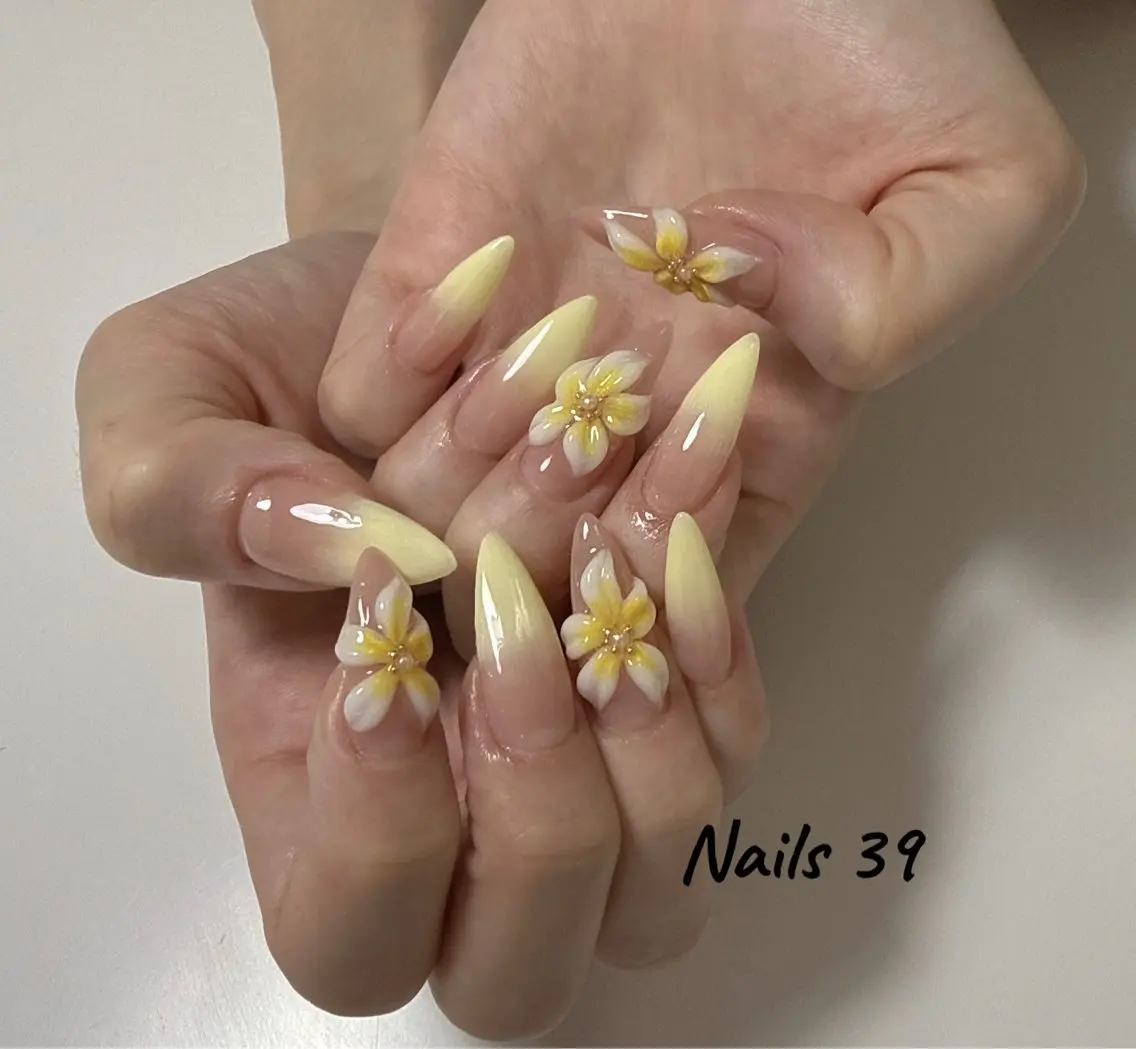 ネイル Nails 39のネイルデザイン