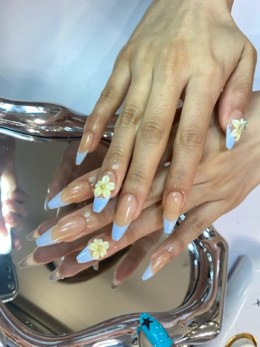 ネイル Mai nail サロン渋谷のネイルデザイン