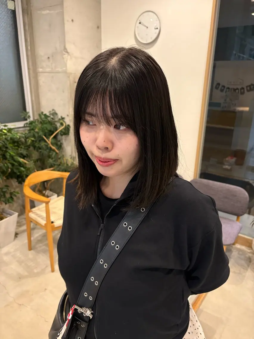 ミディアム ヘアカラー さくらこ/オリーブ カラー/カラーモデルのヘアスタイル