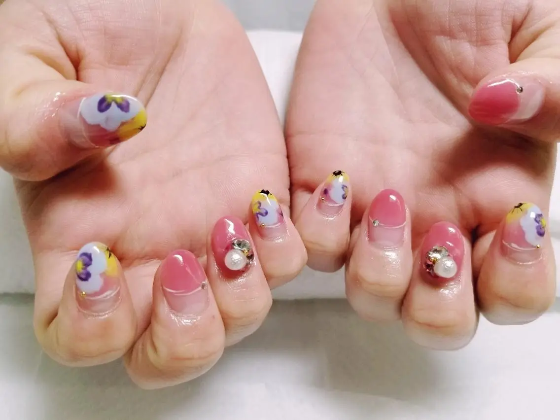 ネイル アートネイル フラワーネイル フレンチネイル trees_ nailのネイルデザイン
