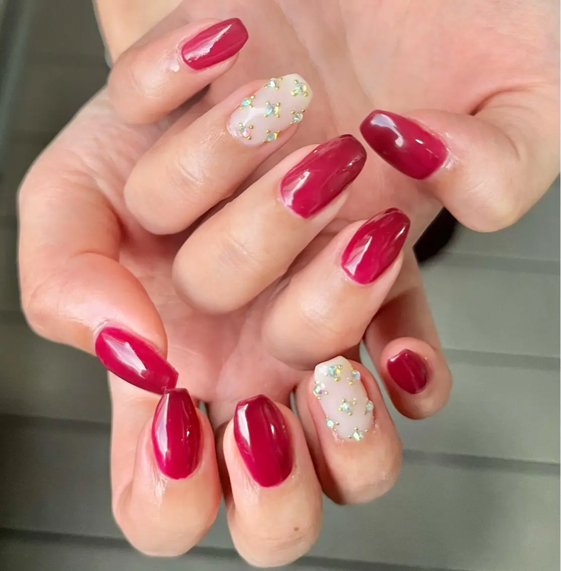 ネイル シンプルネイル ブライダルネイル ハンドネイル Riry.S°＊ knailのネイルデザイン