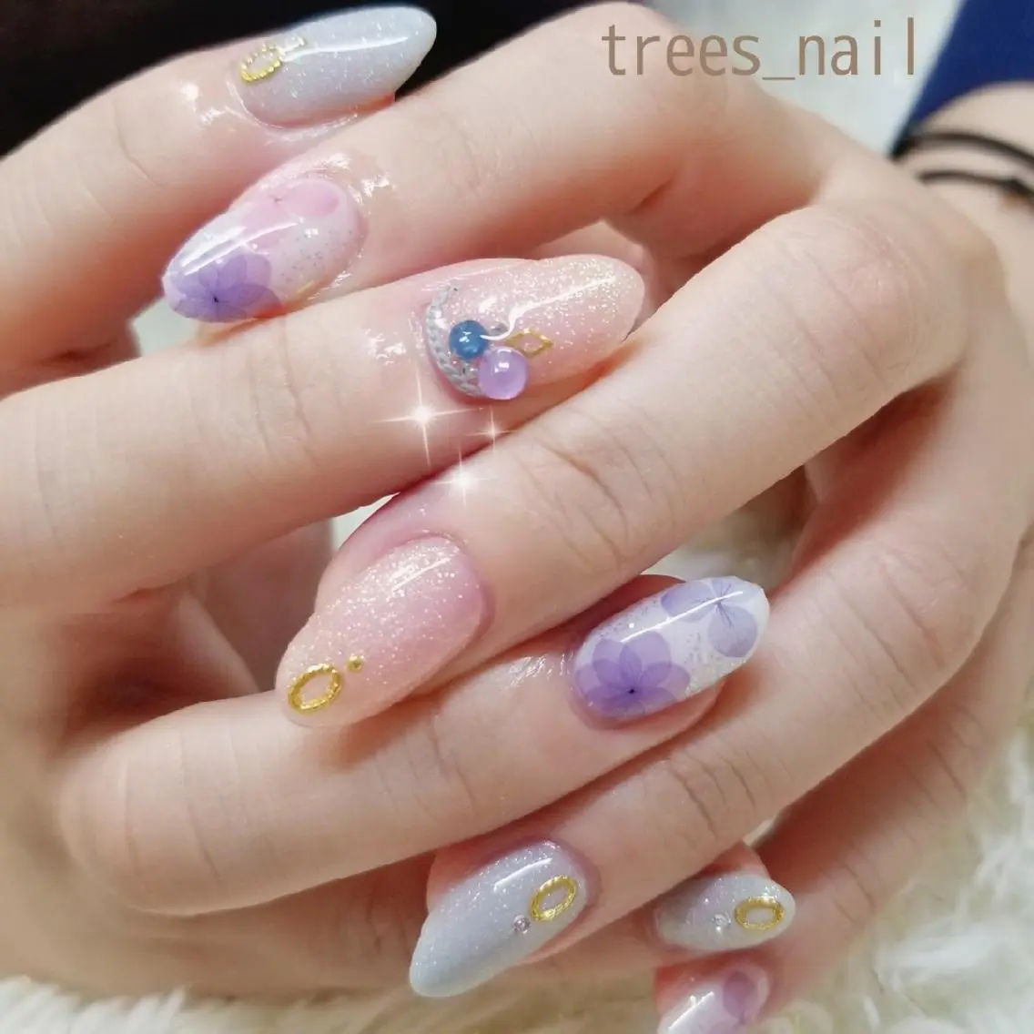 ネイル ジェルネイル 水色 パラジェル ピンク ハンドネイル フットネイル trees_ nailのネイルデザイン