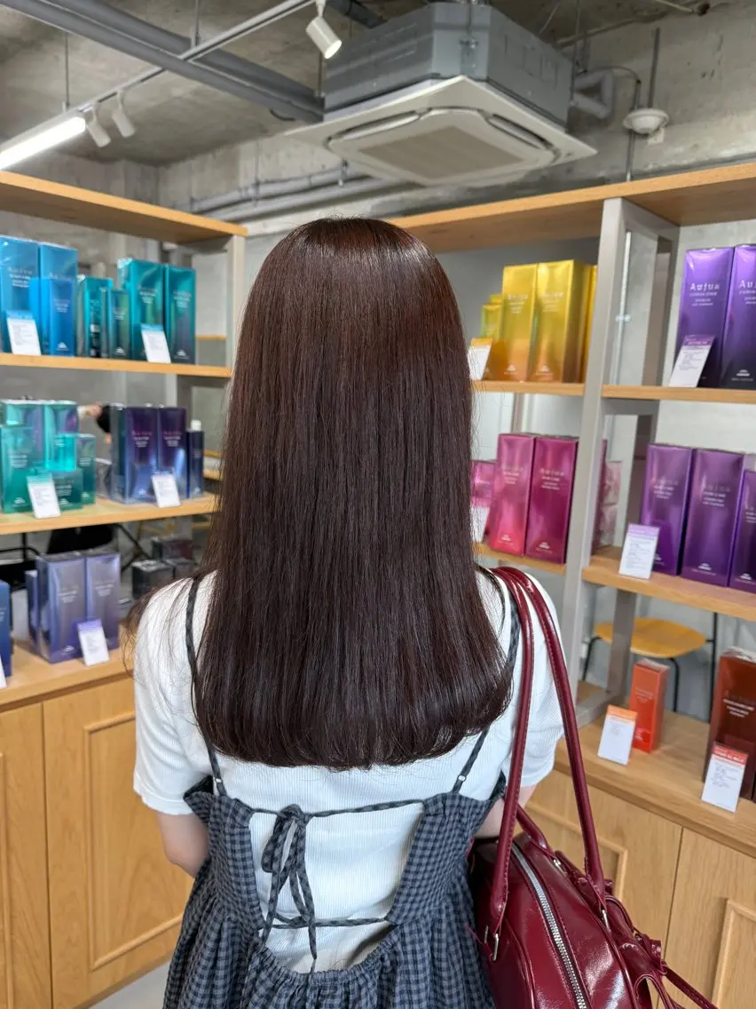 ロング 石川 珠有のヘアスタイル