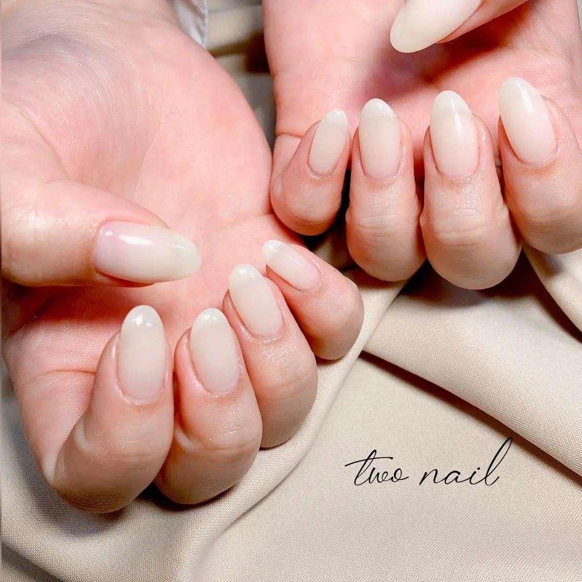 ネイル アートネイル フットネイル ハート ニュアンスネイル ホワイト ハンドネイル two nailのネイルデザイン