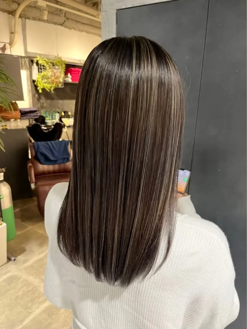 ミディアム カラー ハイライトカラー ハイライト inc新小岩 🌱MANAMIのヘアスタイル