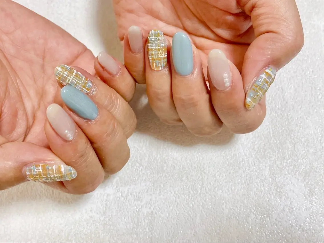 ネイル オーロラネイル ブルー フットネイル フレンチネイル ジェルネイル kiki nail たまプラーザのネイルデザイン