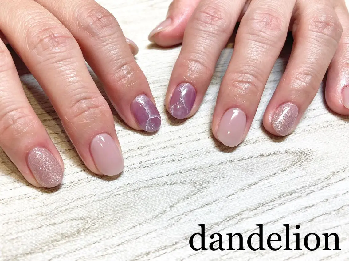 ネイル ハンドネイル ハンドケア dandelion ダンデライオンのネイルデザイン