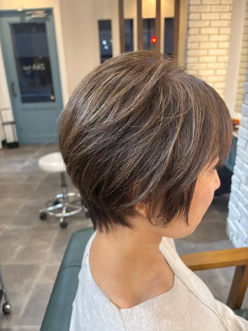 ショート Zilch hair 北堀江 りえ🩵のヘアスタイル